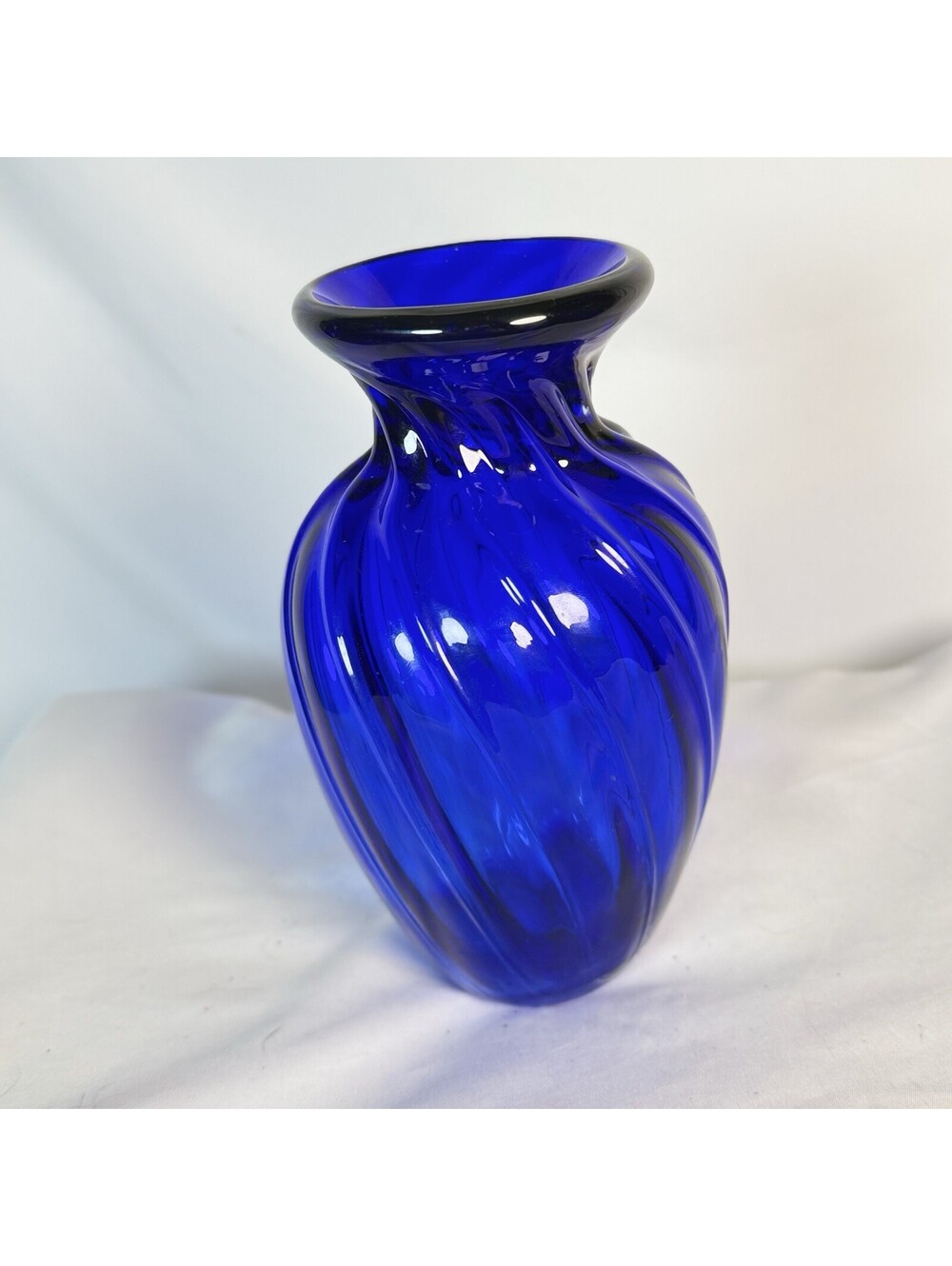 Vintage Deep Cobalt Blue Glass Vase Optic Swirl Ruffled Rim 8" Home Decor USA